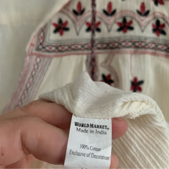 • [World Market] Embroidered Top • - Picture 6 of 10